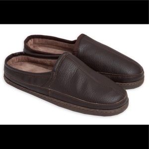 Loft Living Men's Medium Slippers in Brown